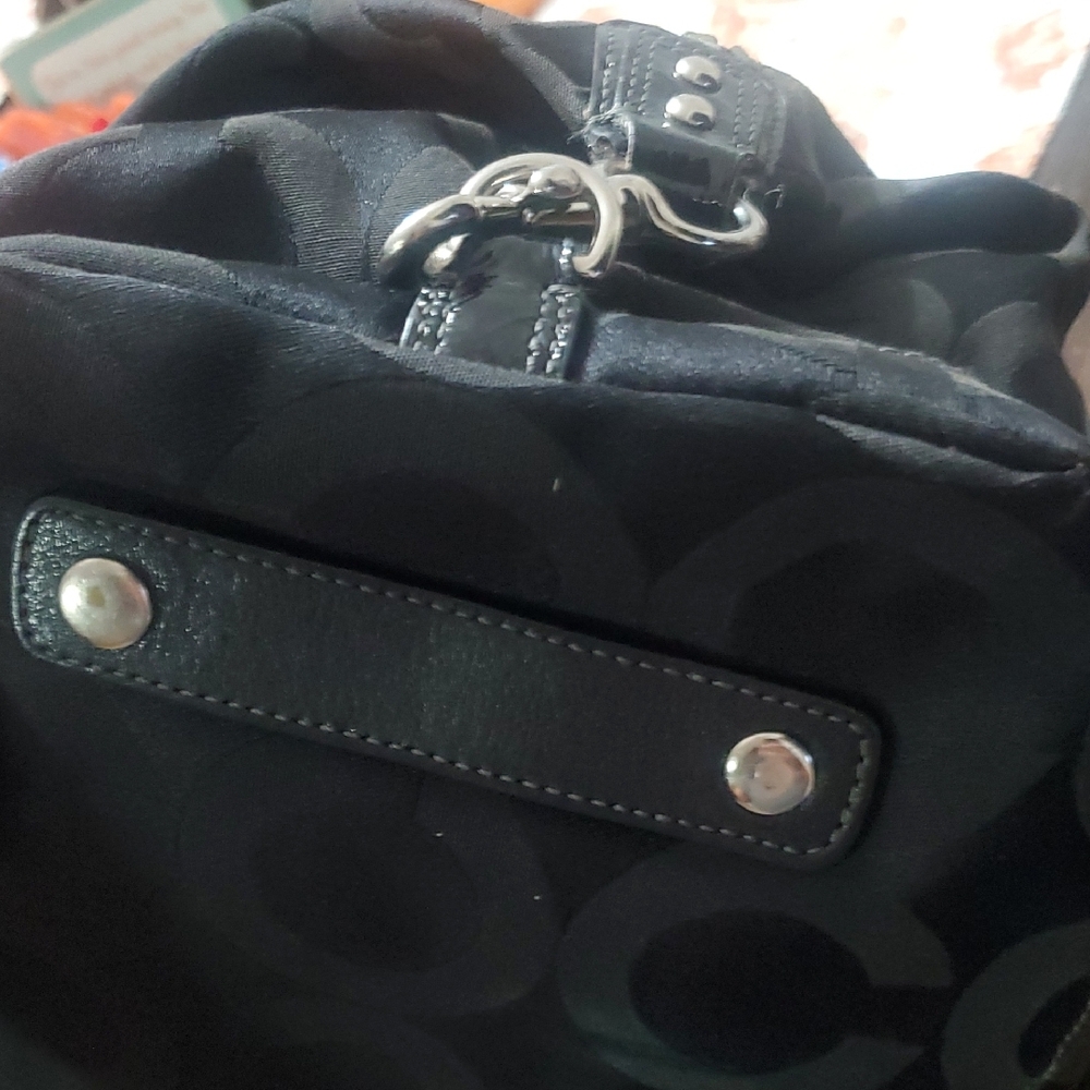 Coach Ashley Black and Gray Signature Satchel - Picture 4 of 7